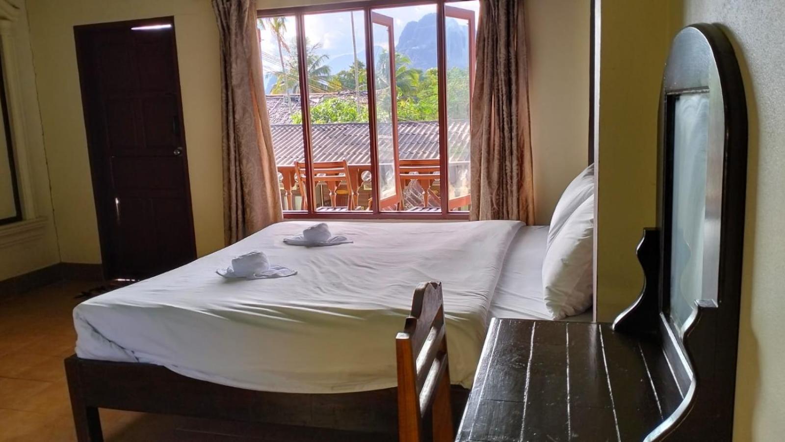 Bungalows Le Jardin Vangvieng ヴァンヴィエン エクステリア 写真